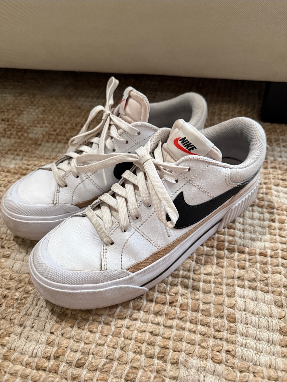 Nike Court Legacy Lift